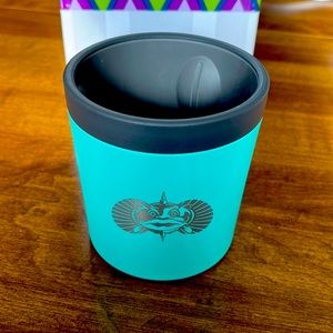 Toadfish suction cup holder in teal